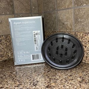 NIB Authentic Dyson Supersonic Diffuser Hair Dryer Attachment